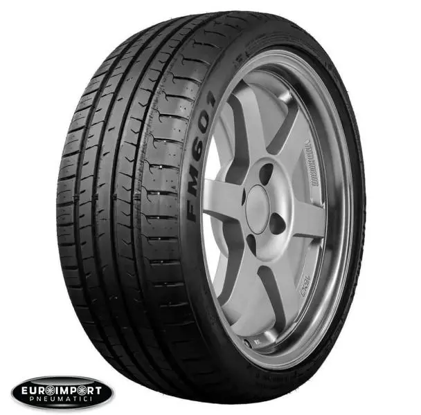 Firemax Fm 601  225/40 R18 92 W  XL  TL